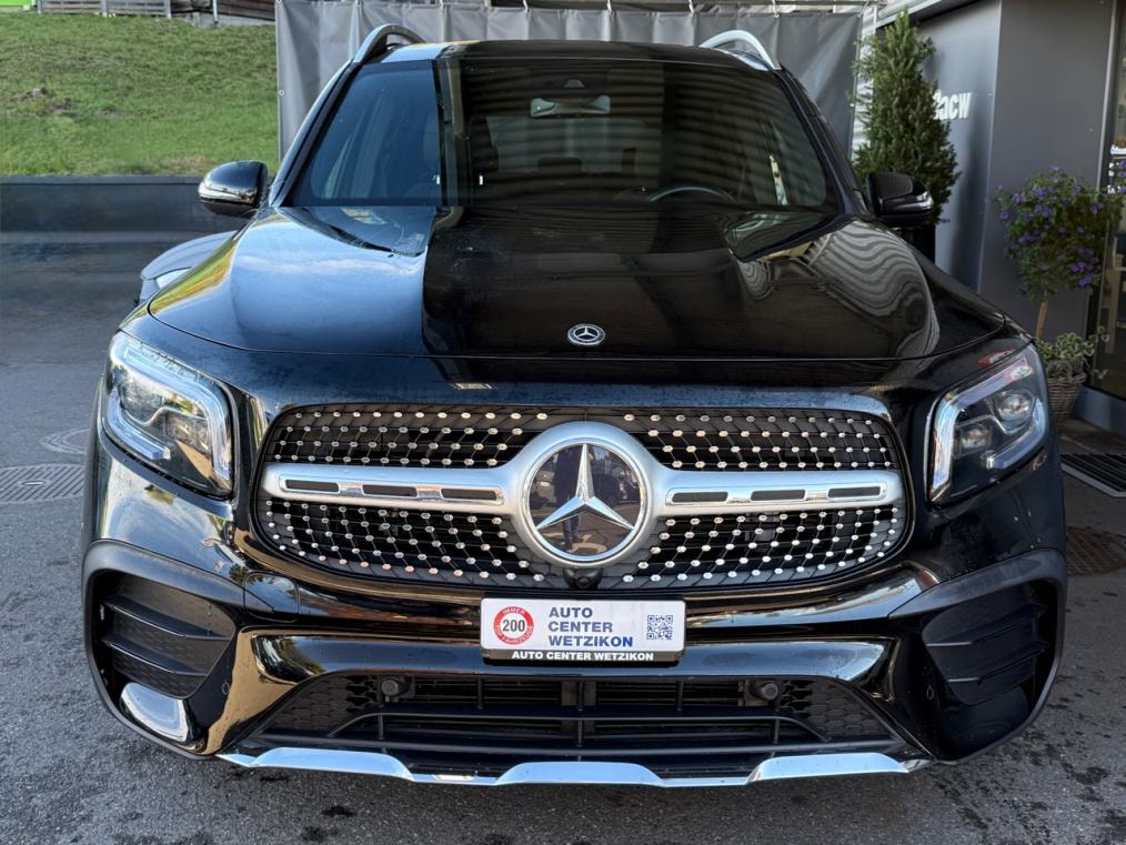 MERCEDES-BENZ GLB 200 AMG Line 7G-Tronic
