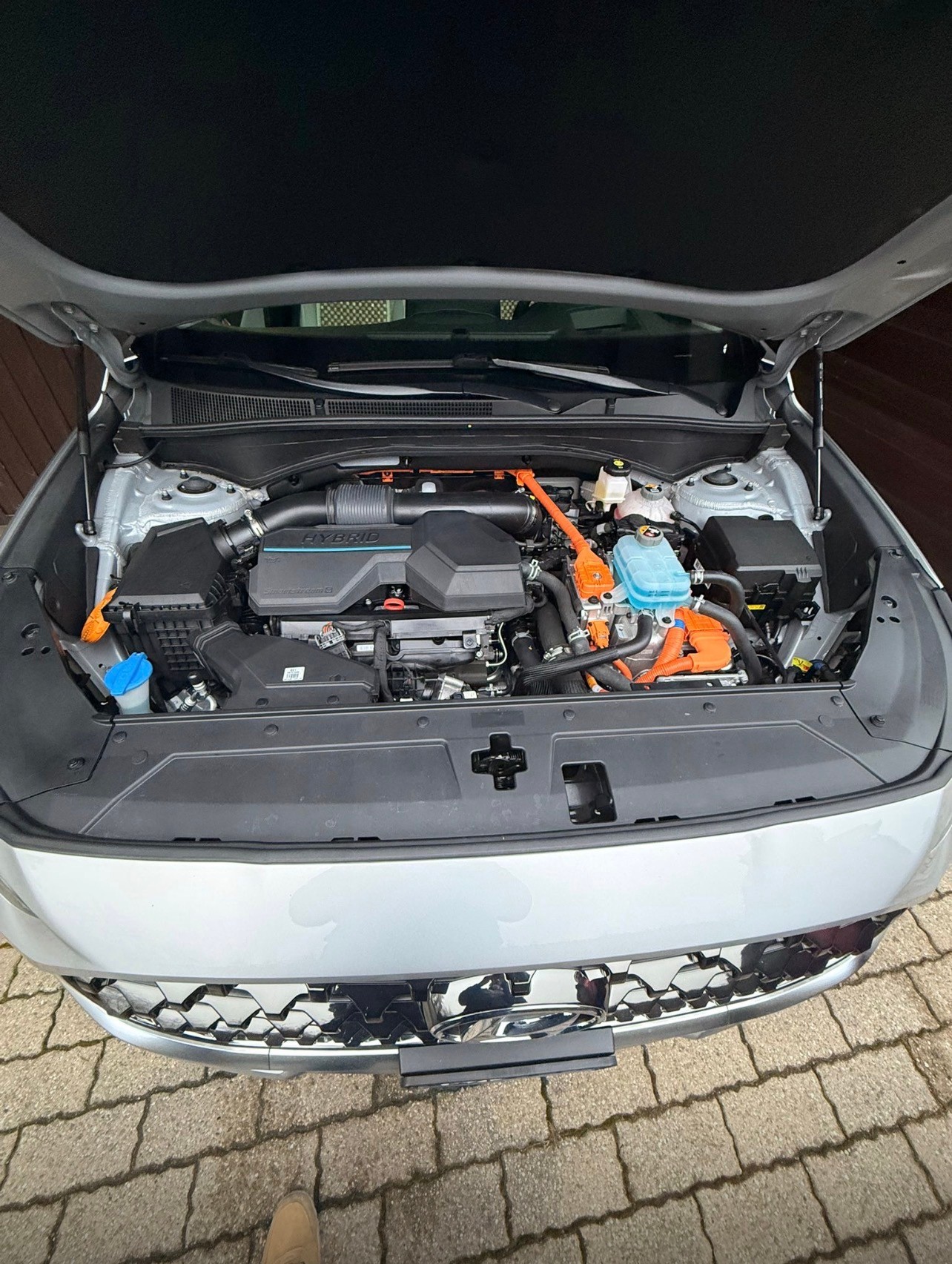 HYUNDAI 1.6 T-GDi PHEV Vertex-image-4
