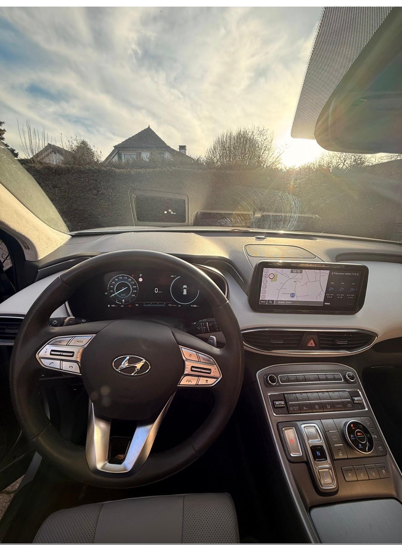 HYUNDAI 1.6 T-GDi PHEV Vertex-image-2
