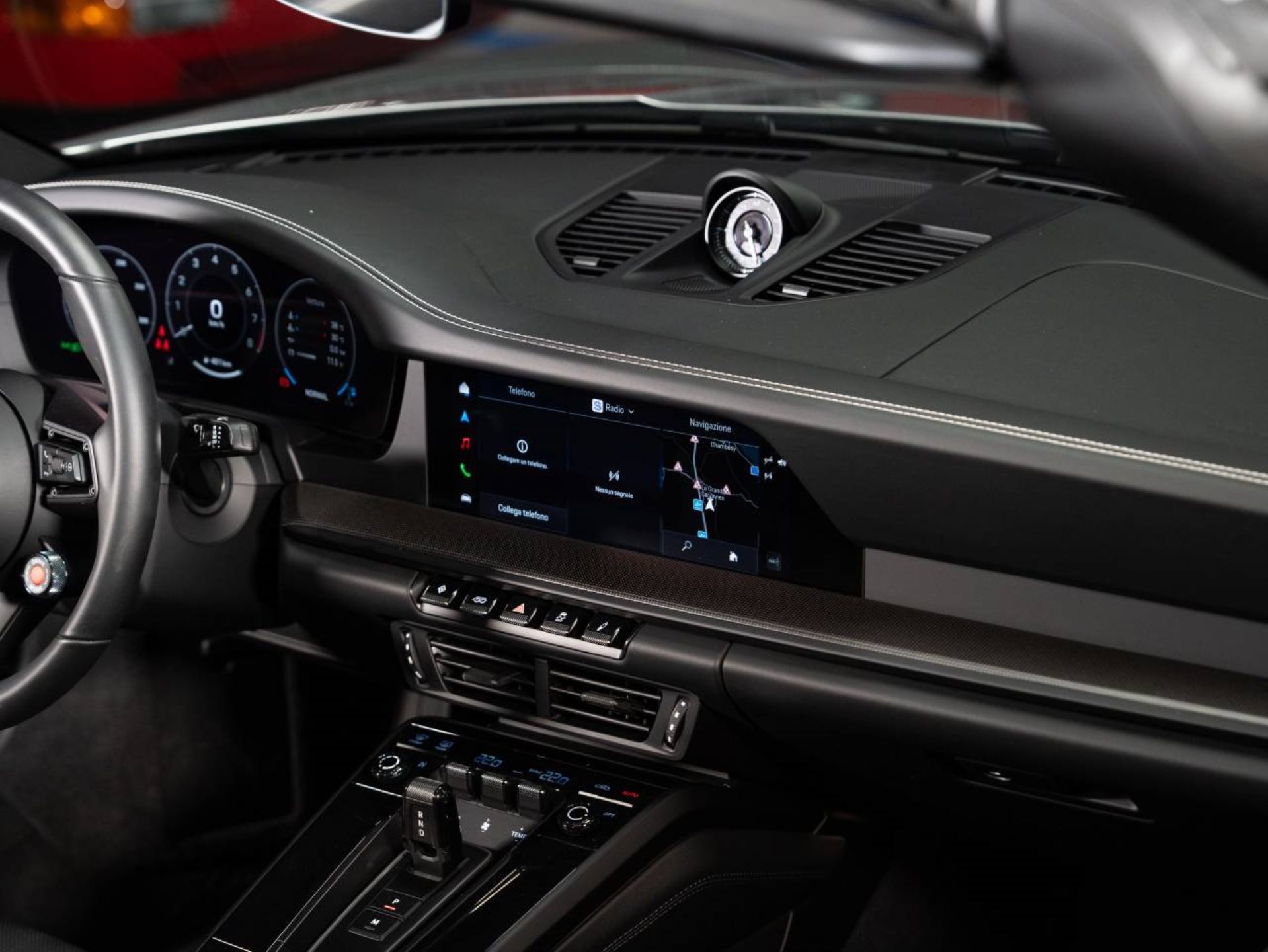PORSCHE 911 Carrera 4S Cabriolet-image-15