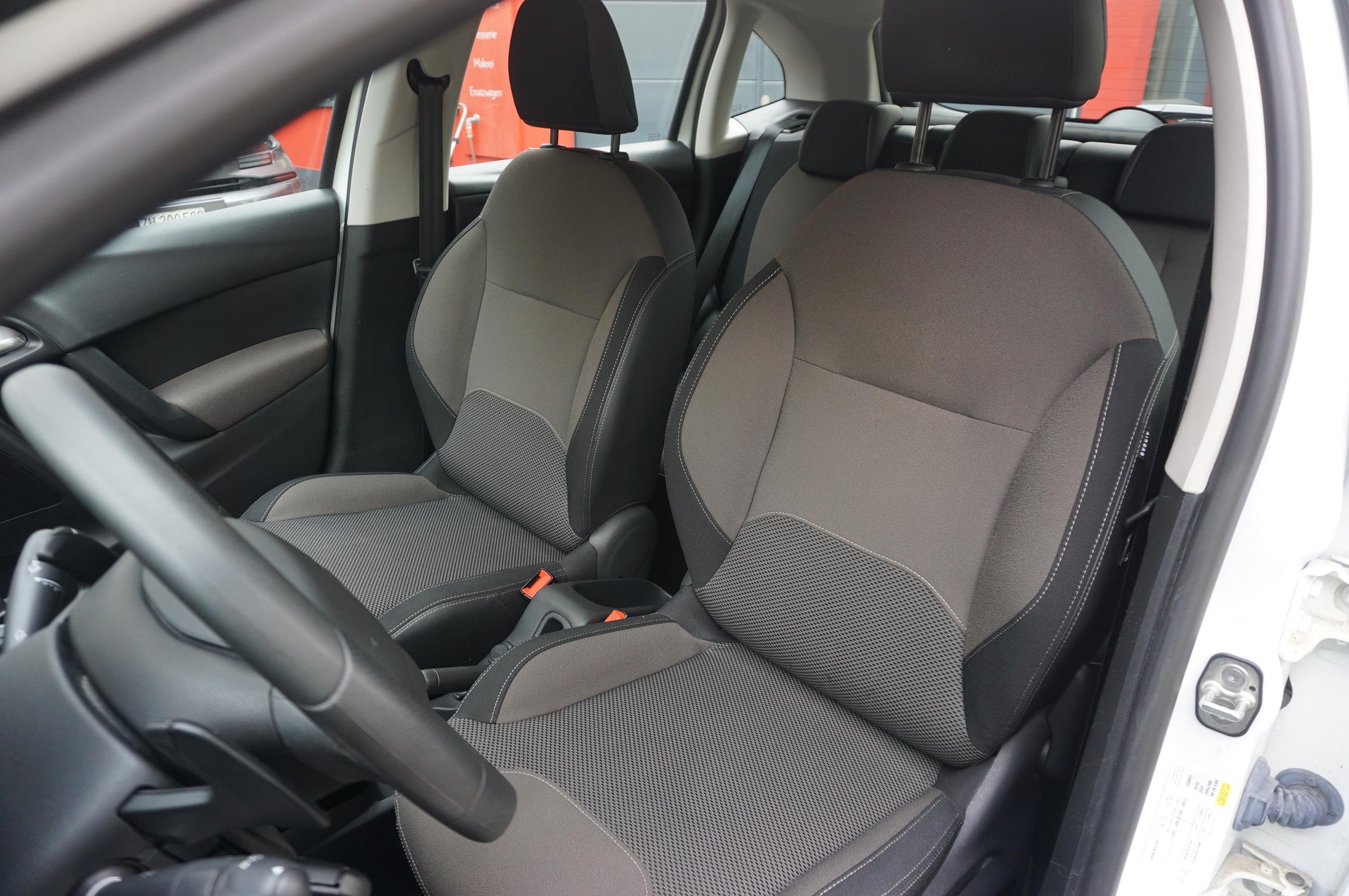 CITROEN C3 1.2 PureTech Seduction ETG-image-7