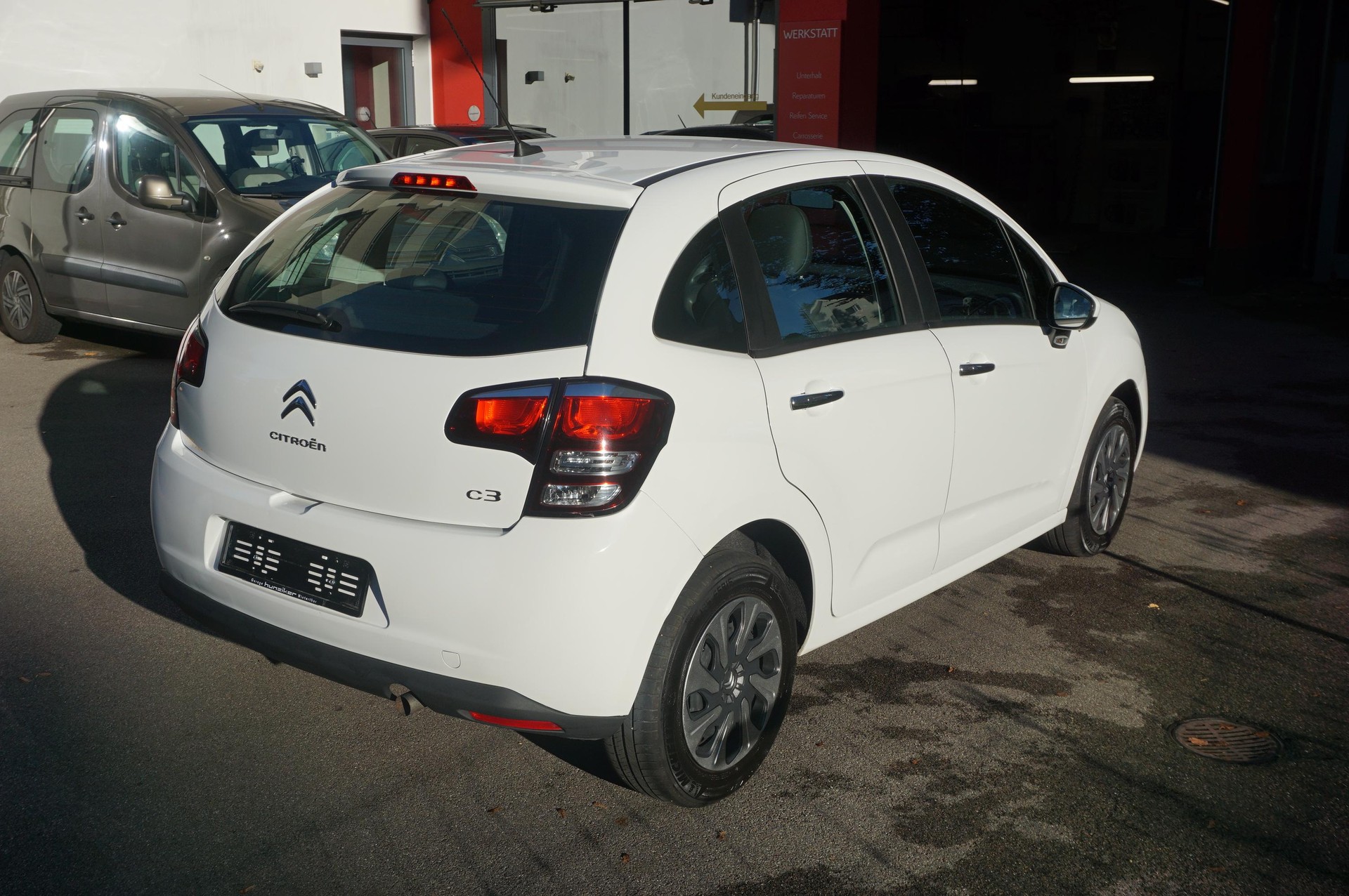 CITROEN C3 1.2 PureTech Seduction ETG-image-1
