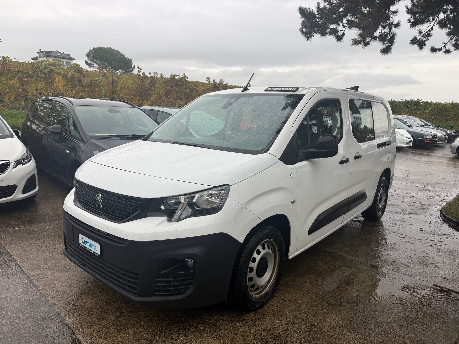 PEUGEOT Partner 1.5 Blue HDi s/s Asphalt Long 1000kg-image-3