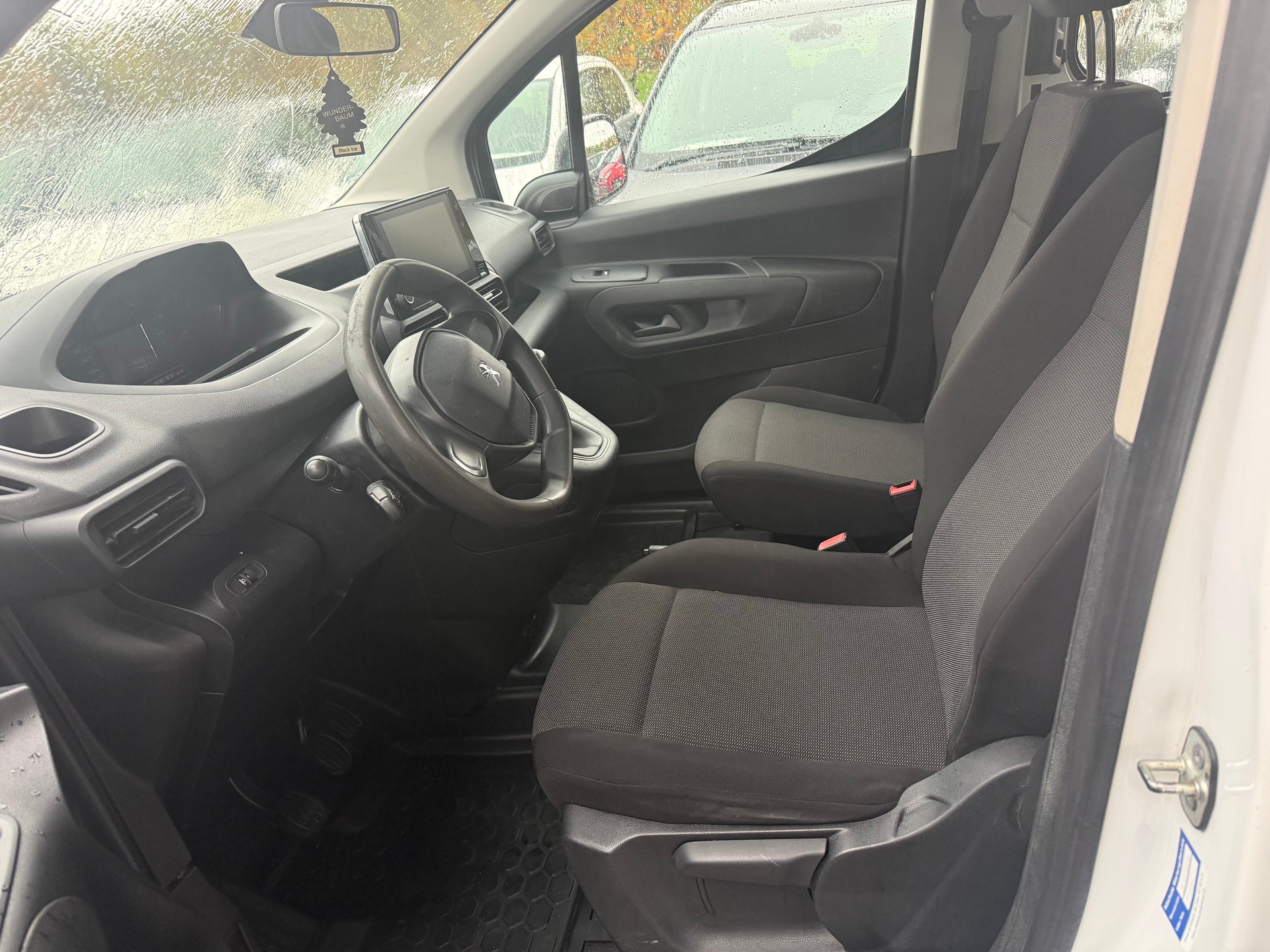 PEUGEOT Partner 1.5 Blue HDi s/s Asphalt Long 1000kg-image-12