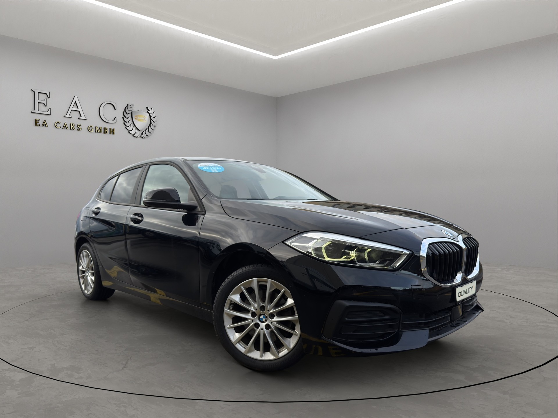 BMW 118i Essential Edition Steptronic **Leder Sitze**-image-6