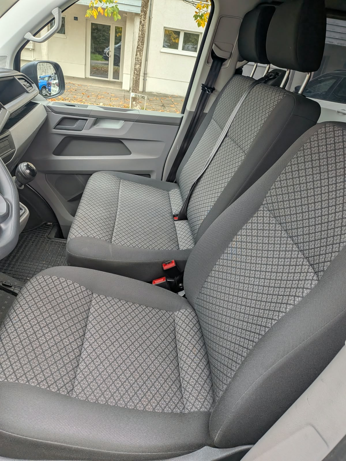 VW Caravelle 2.0 TDI (9 Plätze)-image-4