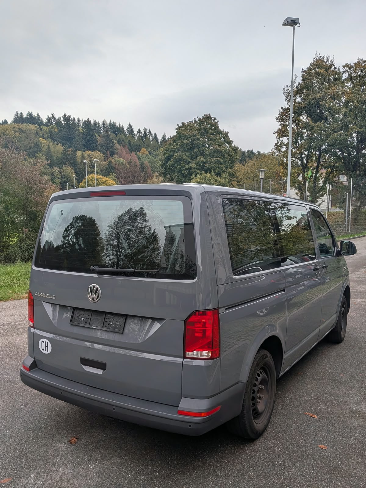 VW Caravelle 2.0 TDI (9 Plätze)-image-1