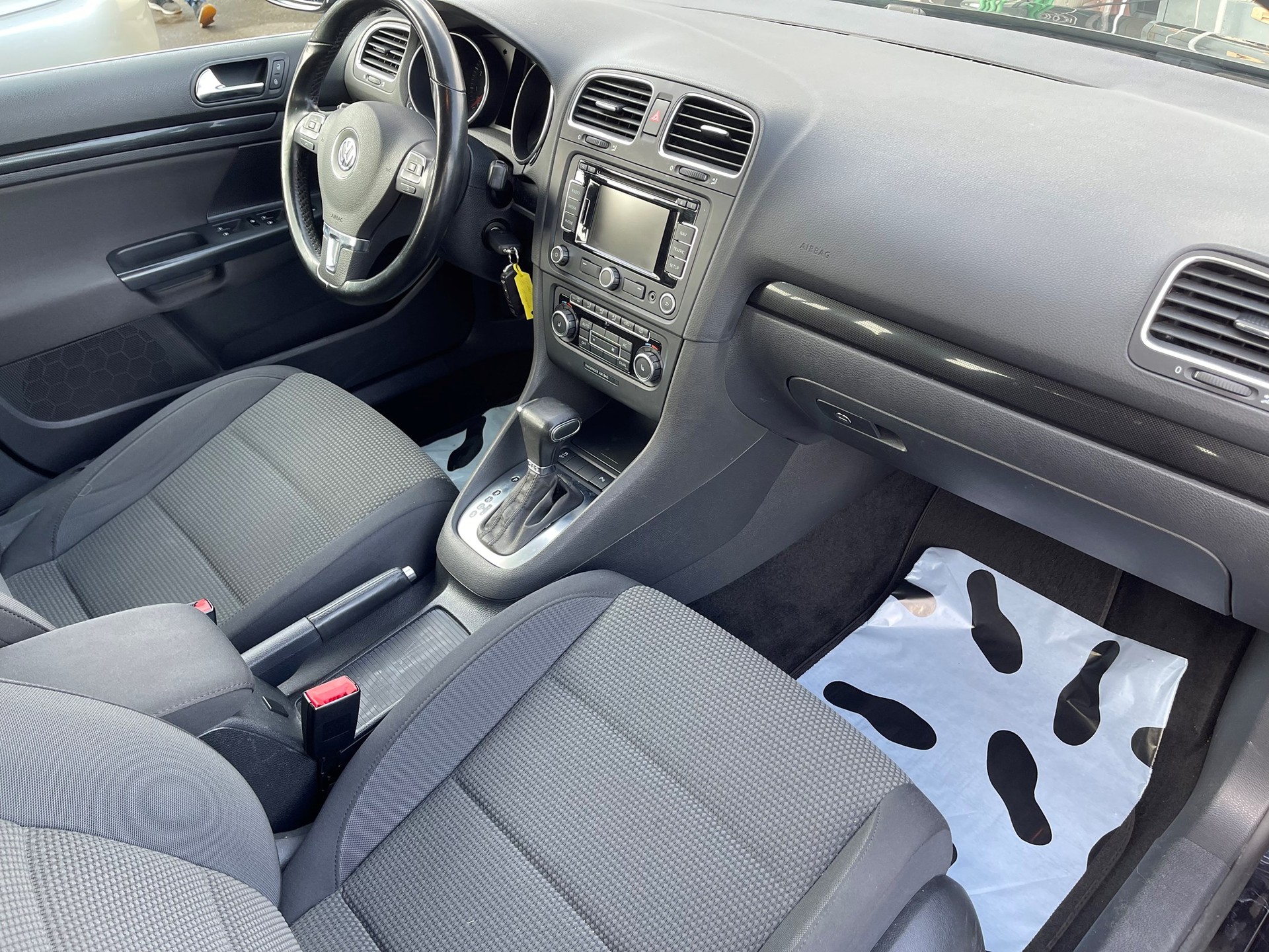 VW Golf Variant 1.4 TSI Comfortline DSG-image-6