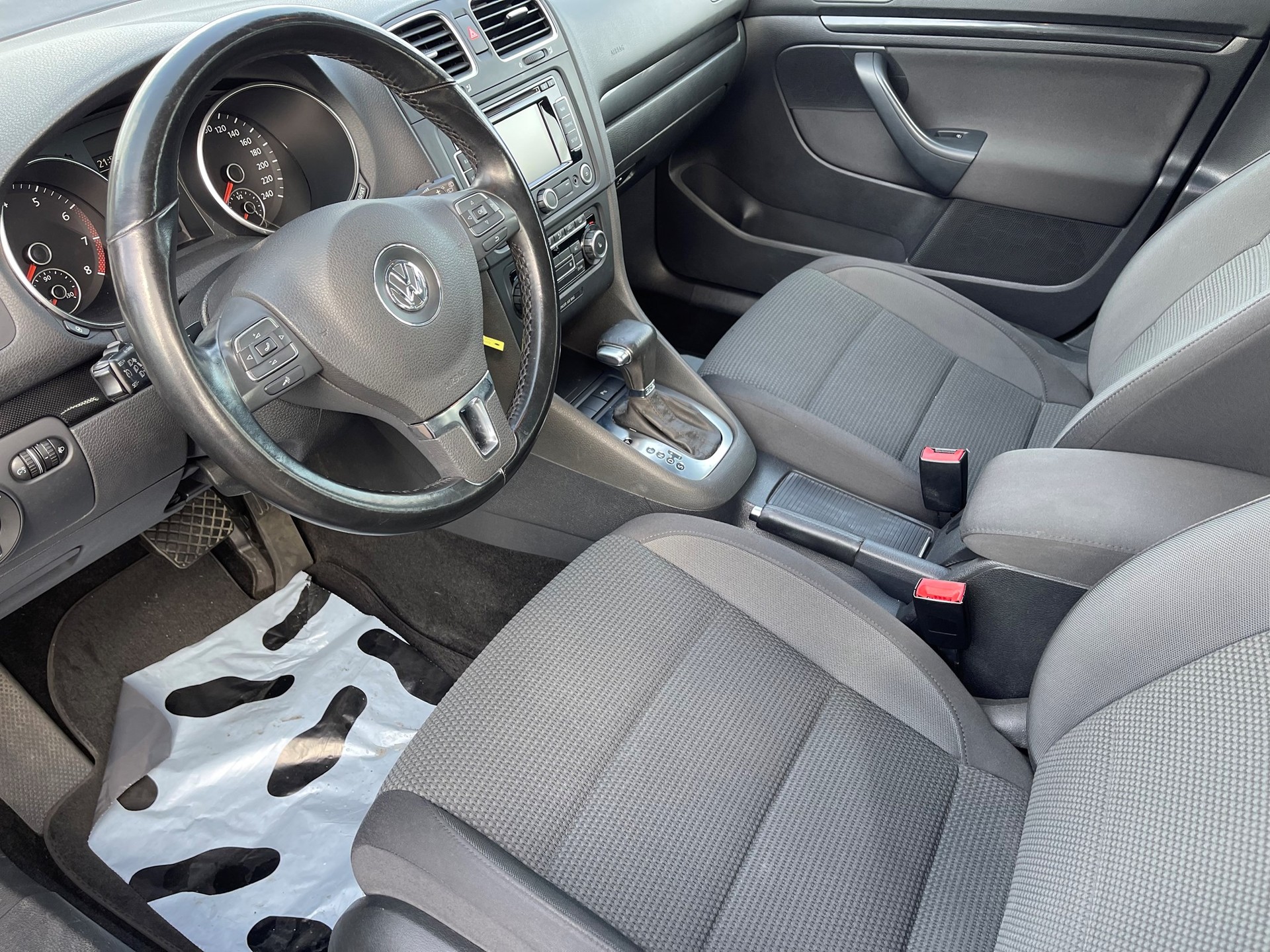 VW Golf Variant 1.4 TSI Comfortline DSG-image-7