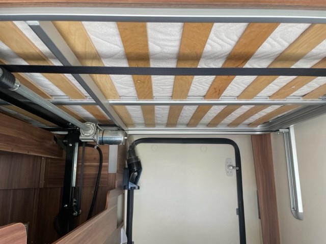 ROLLER TEAM Pegaso MYTHOS 285-image-15