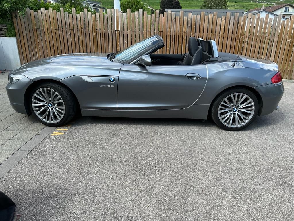 BMW Z4 sDrive28i-image-2