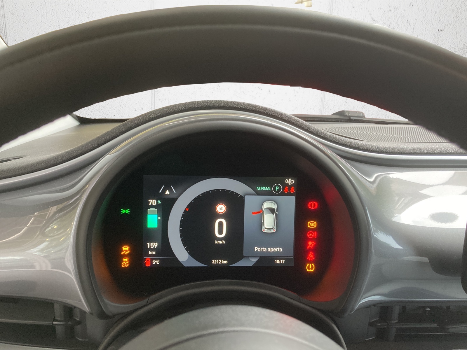 FIAT 500 electric 87 kW Icon-image-9