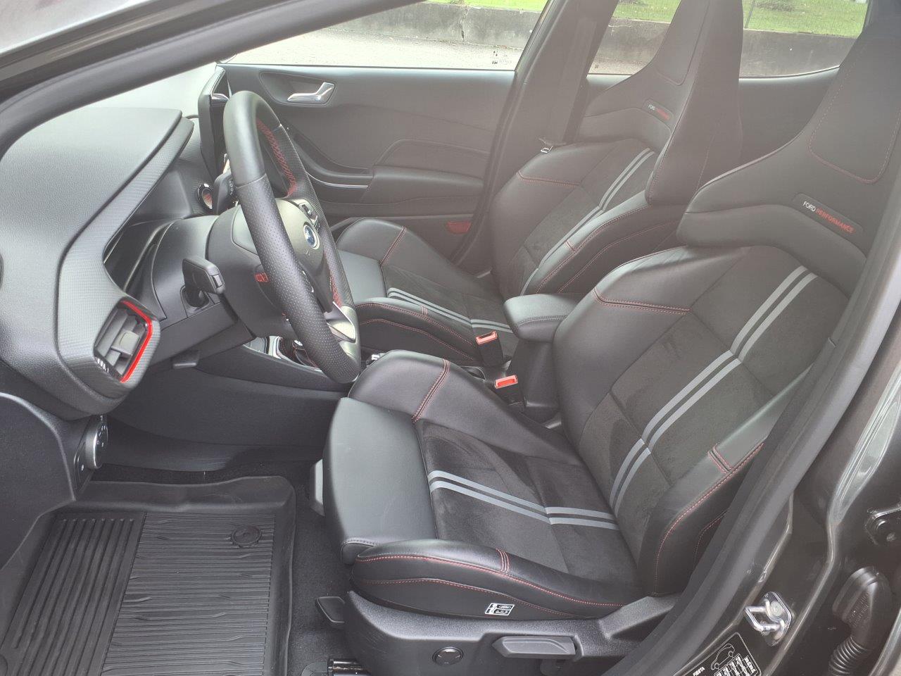 FORD Fiesta 1.5 EcoB ST X-image-8
