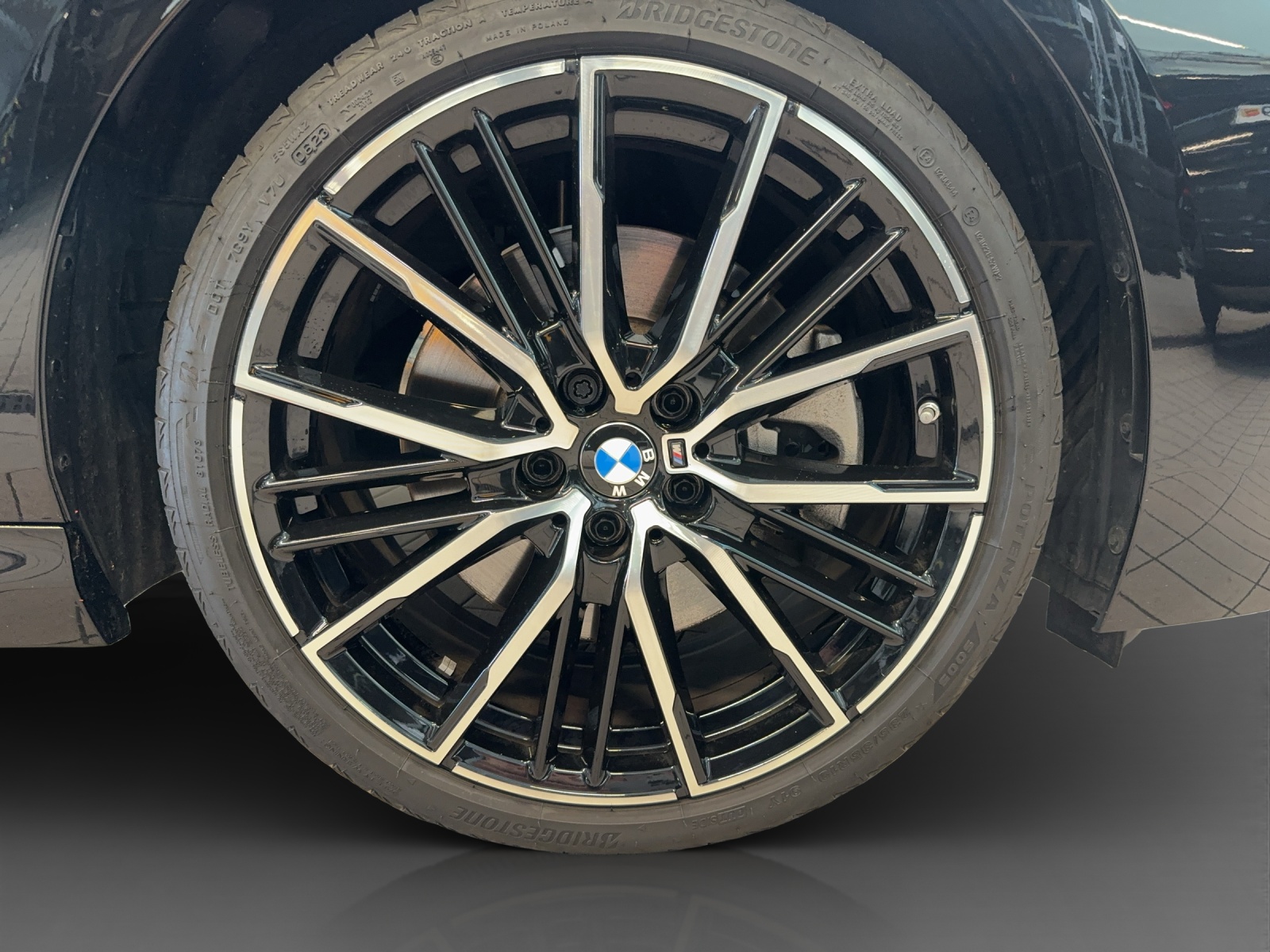 BMW 220d xDrive Gran Coupe M Sport-image-8