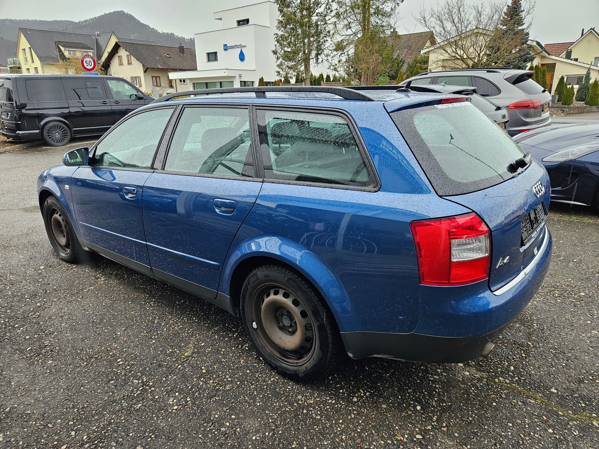 AUDI A4 Avant 3.0 V6-showroom-element-3