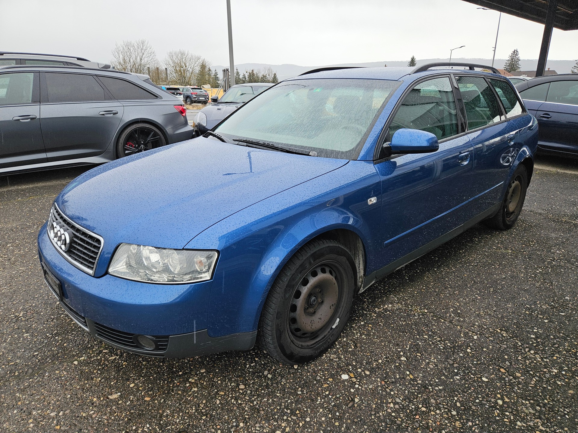 AUDI A4 Avant 3.0 V6-showroom-element-2