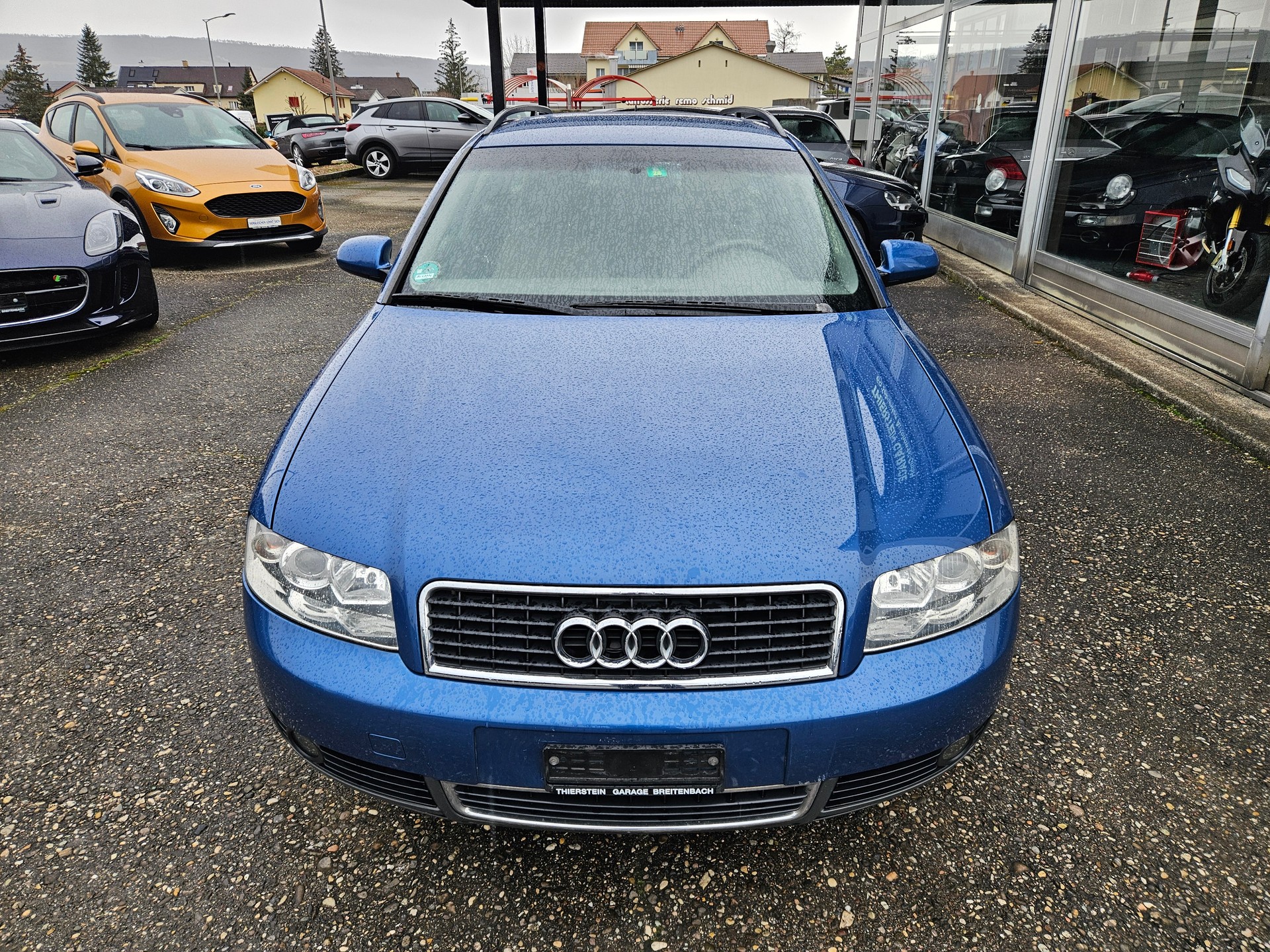 AUDI A4 Avant 3.0 V6-showroom-element-1