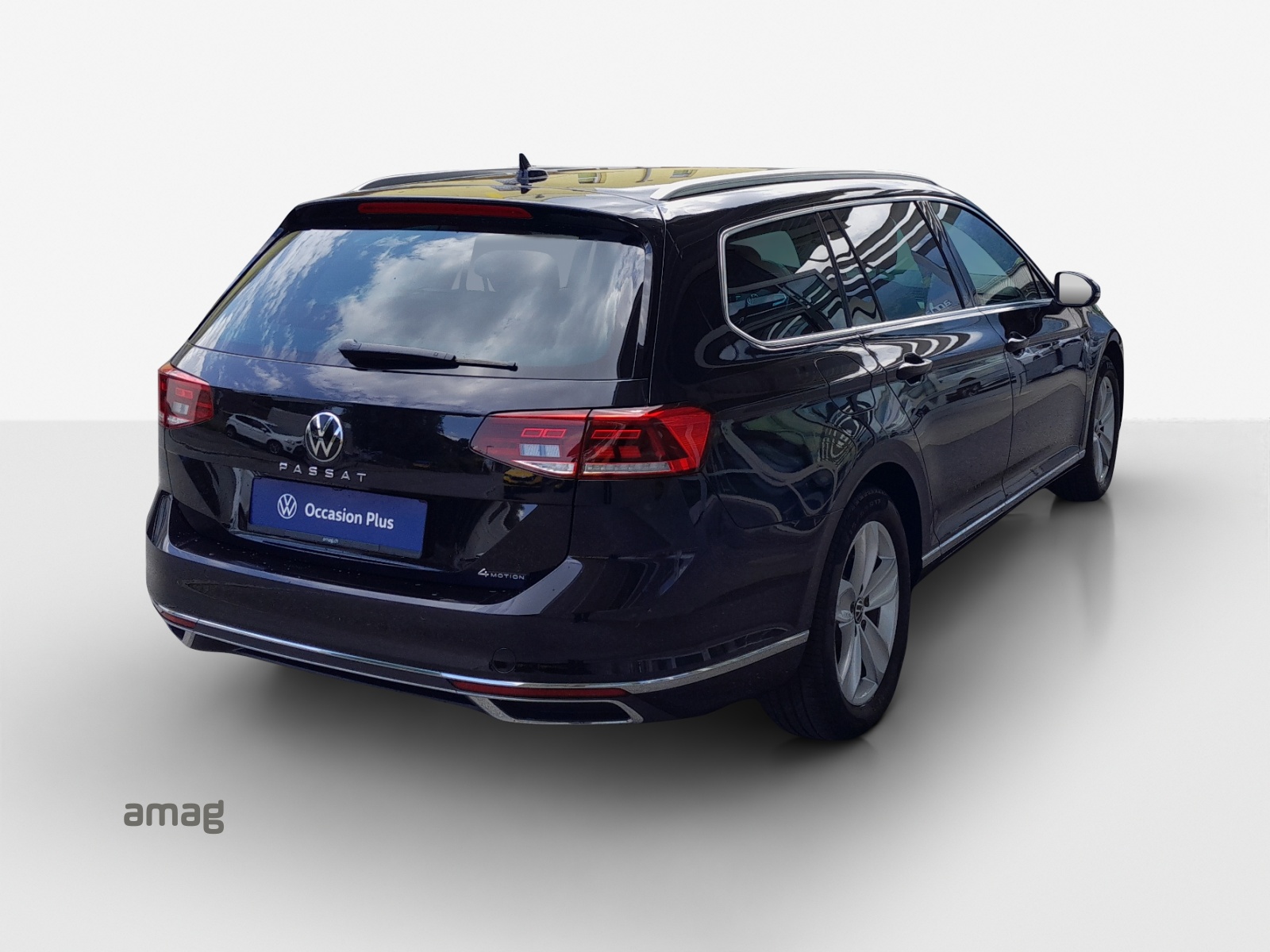 VW Passat 2.0 TDI BMT Elegance 4Motion DSG-image-4