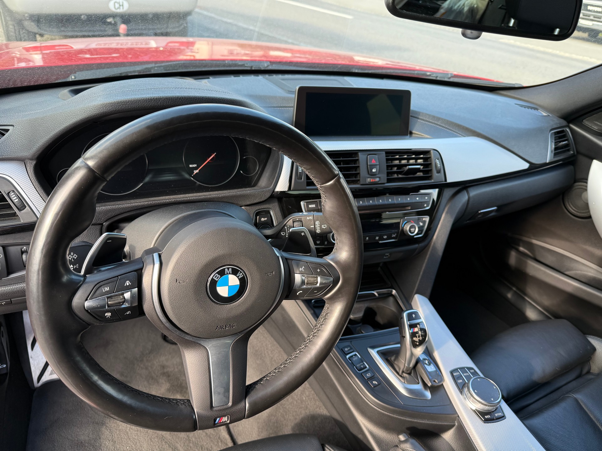 BMW 335d xDrive Touring Edition M Sport Steptronic-image-9