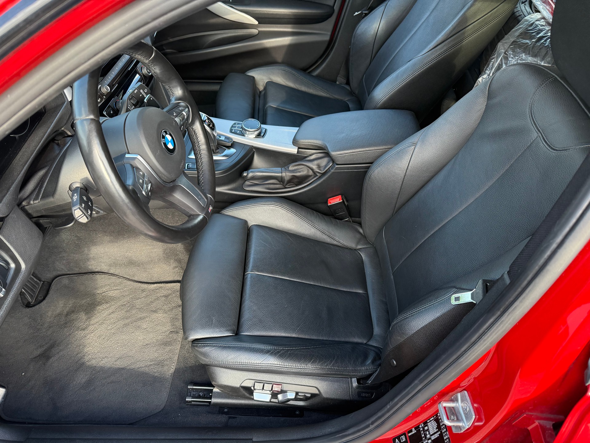 BMW 335d xDrive Touring Edition M Sport Steptronic-image-8