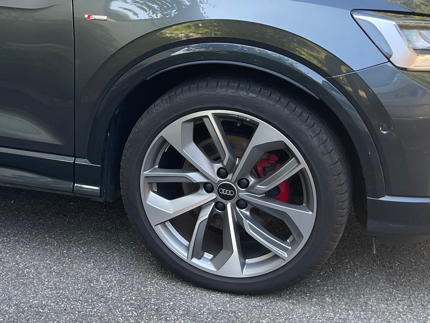 AUDI Q2 35 TFSI S line S-tronic-image-2