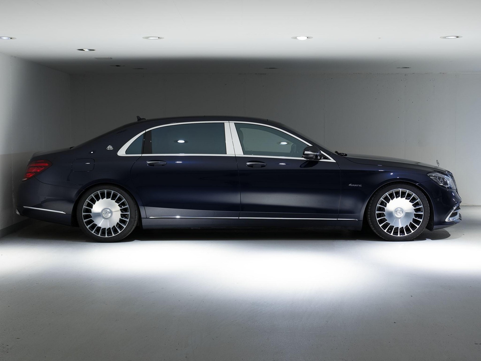 MERCEDES-BENZ S 560 Maybach 4MATIC-image-1