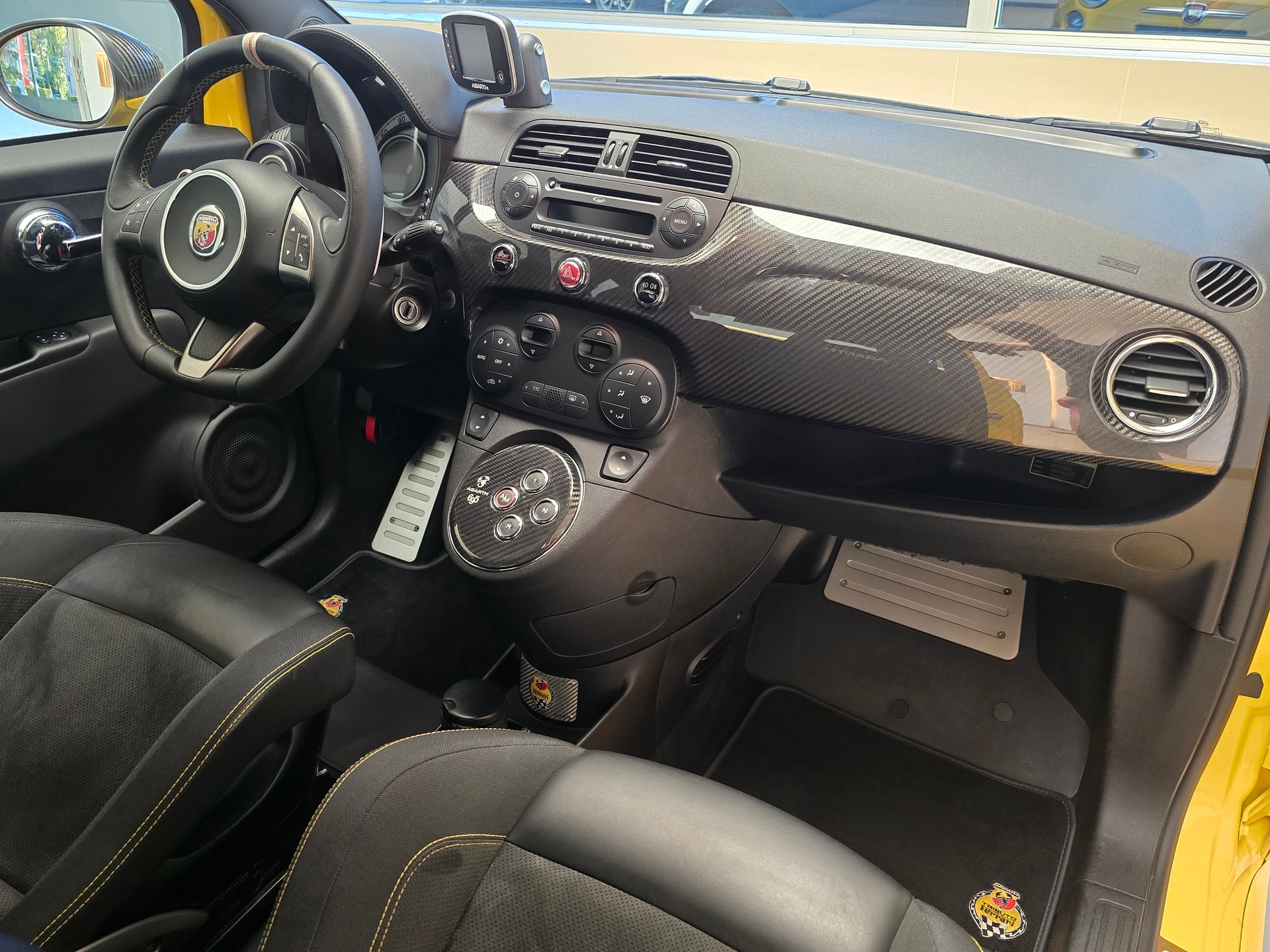 FIAT 695 ABARTH Tributo Ferrari 122/299-image-13