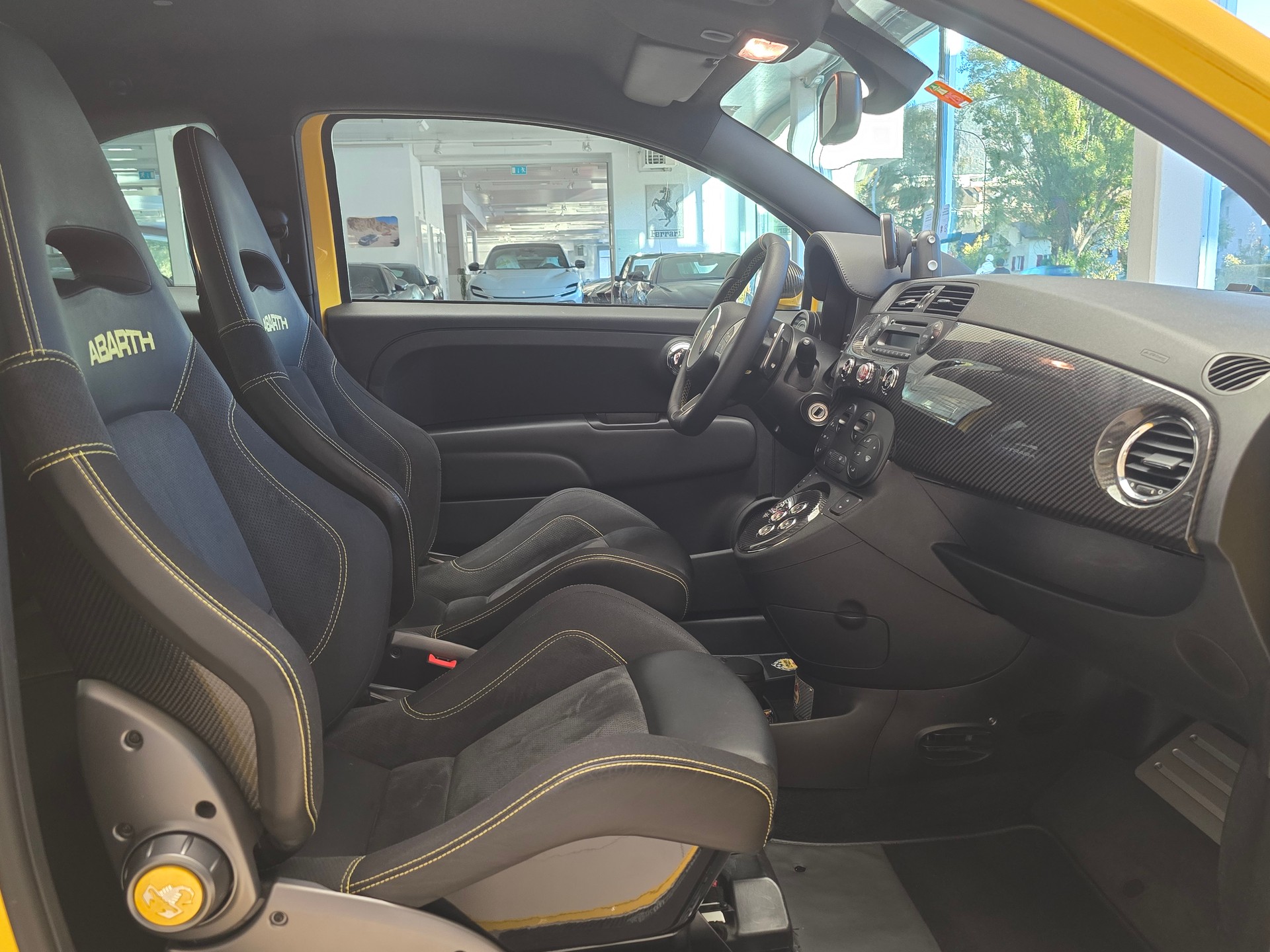 FIAT 695 ABARTH Tributo Ferrari 122/299-image-11