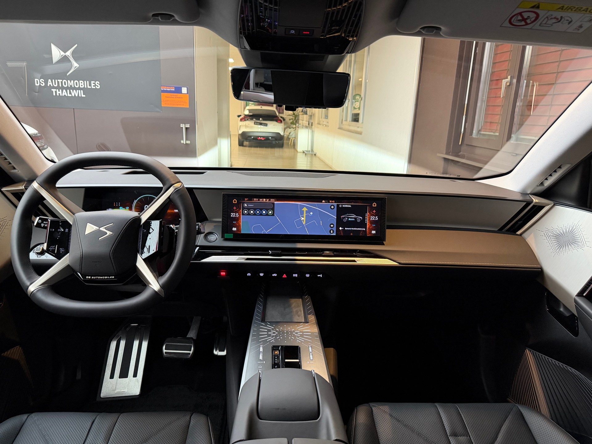 DS AUTOMOBILES DS8-image-9