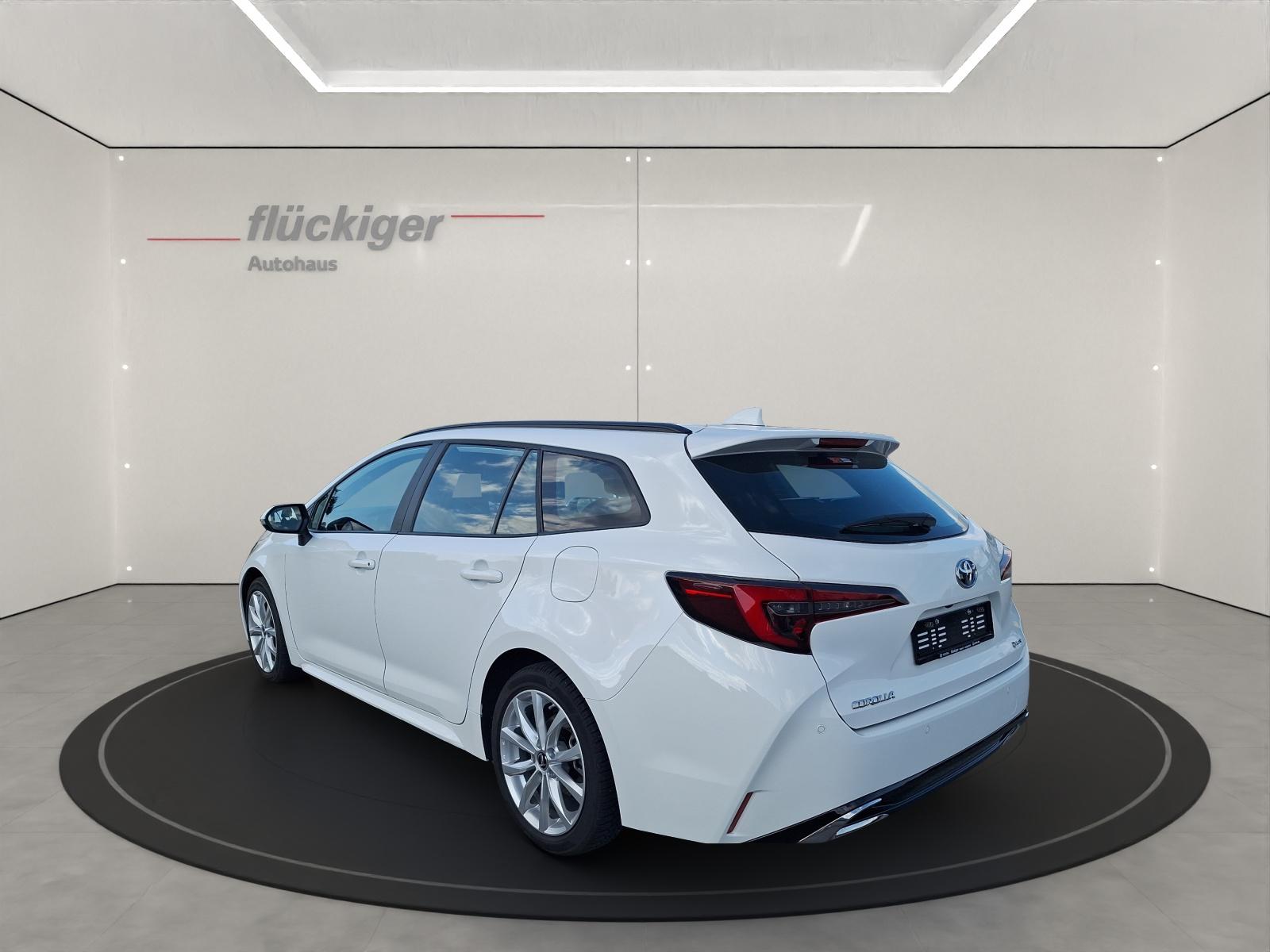 TOYOTA Corolla Touring Sports 1.8 HSD Comfort-image-6