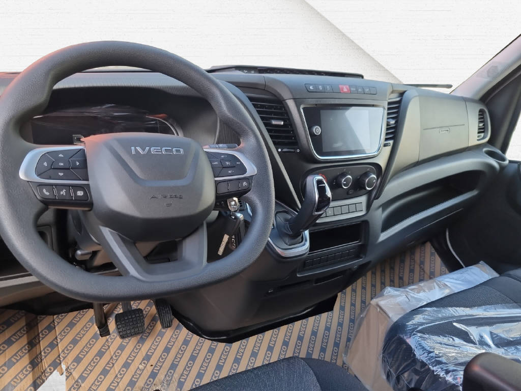 IVECO Daily 35S18HA8V Kaw.3520L H1.9 3.0 HPI 176-image-8