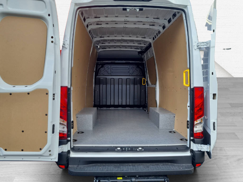 IVECO Daily 35S18HA8V Kaw.3520L H1.9 3.0 HPI 176-image-12