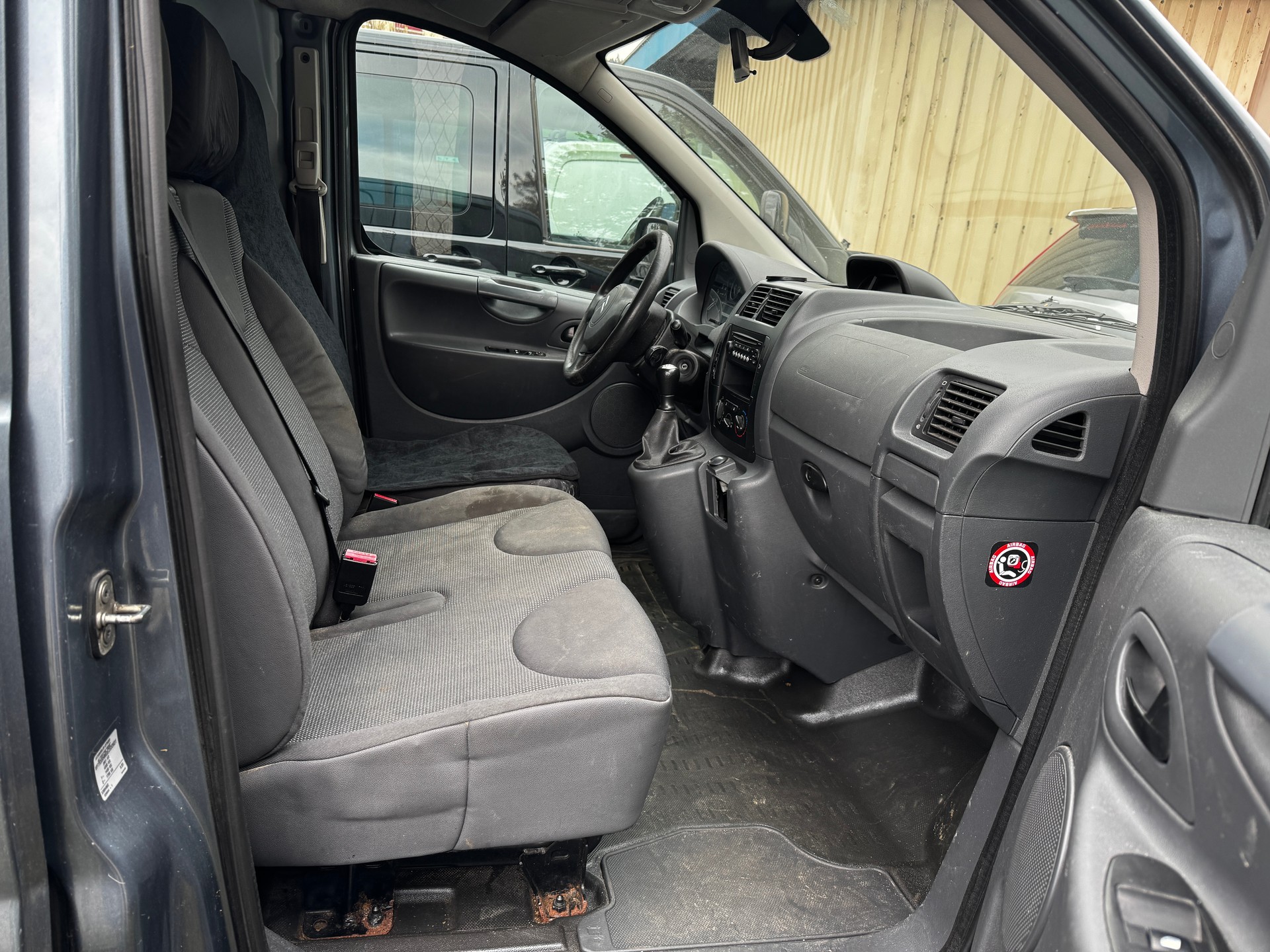 CITROEN Jumpy 1.6 HDi 12 L1H1-image-11