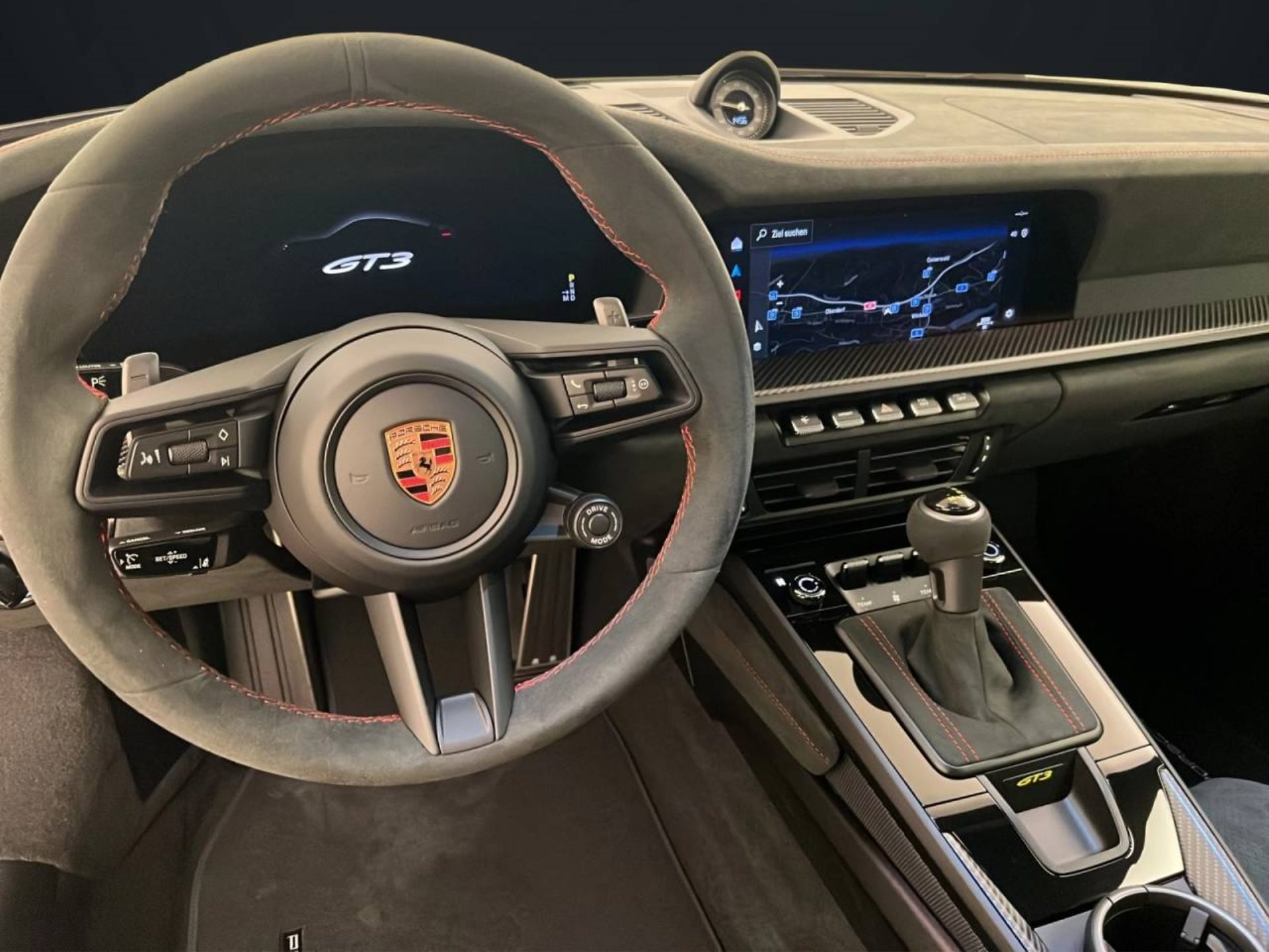 PORSCHE 911 GT3-image-8