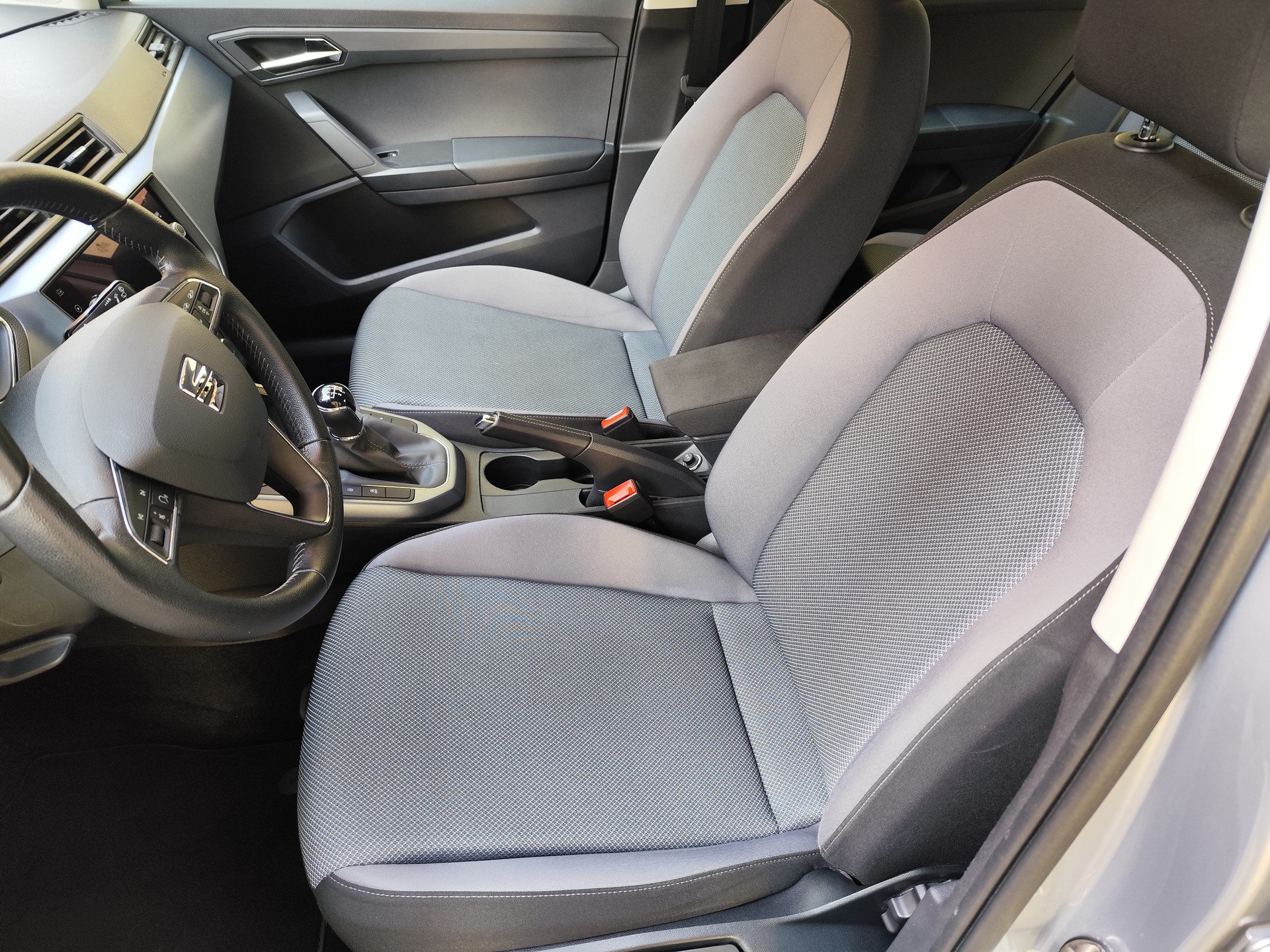 SEAT Arona 1.0 TGI CNG Style-image-4