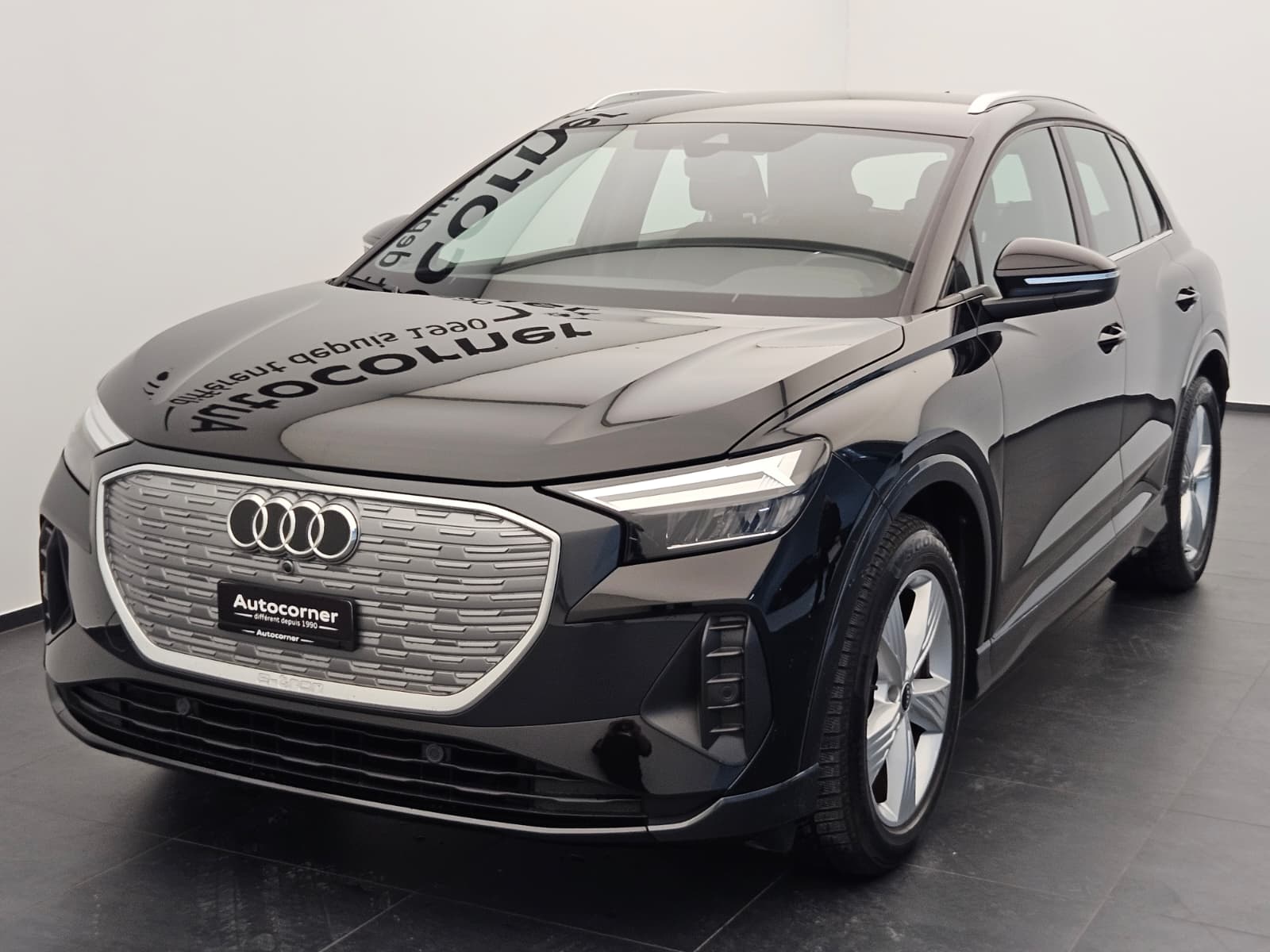 AUDI Q4 e-tron 50 quattro-image-2