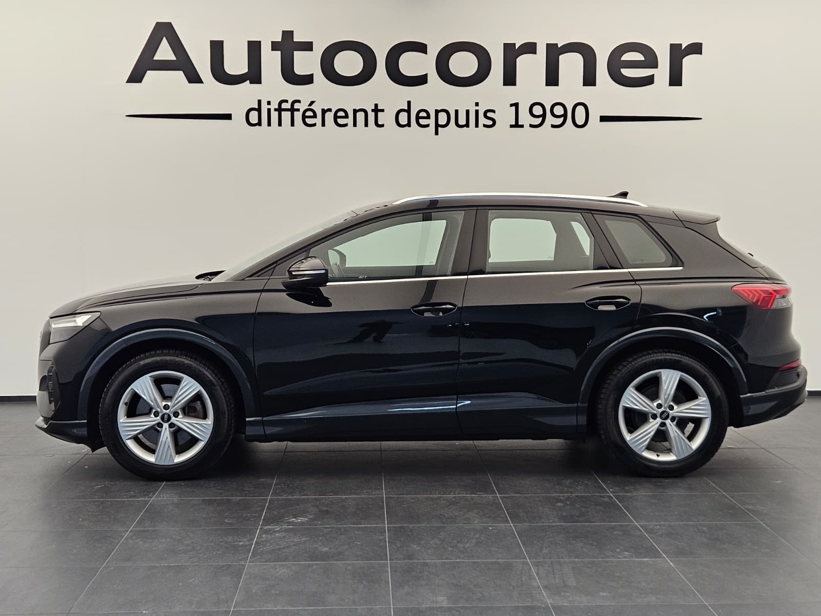 AUDI Q4 e-tron 50 quattro-image-1