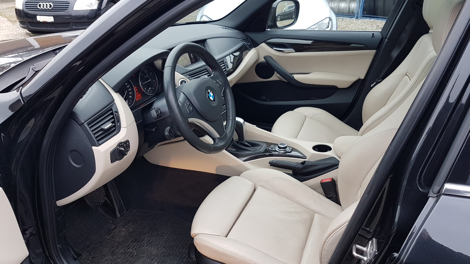 BMW X1 xDrive 23d Steptronic-image-1