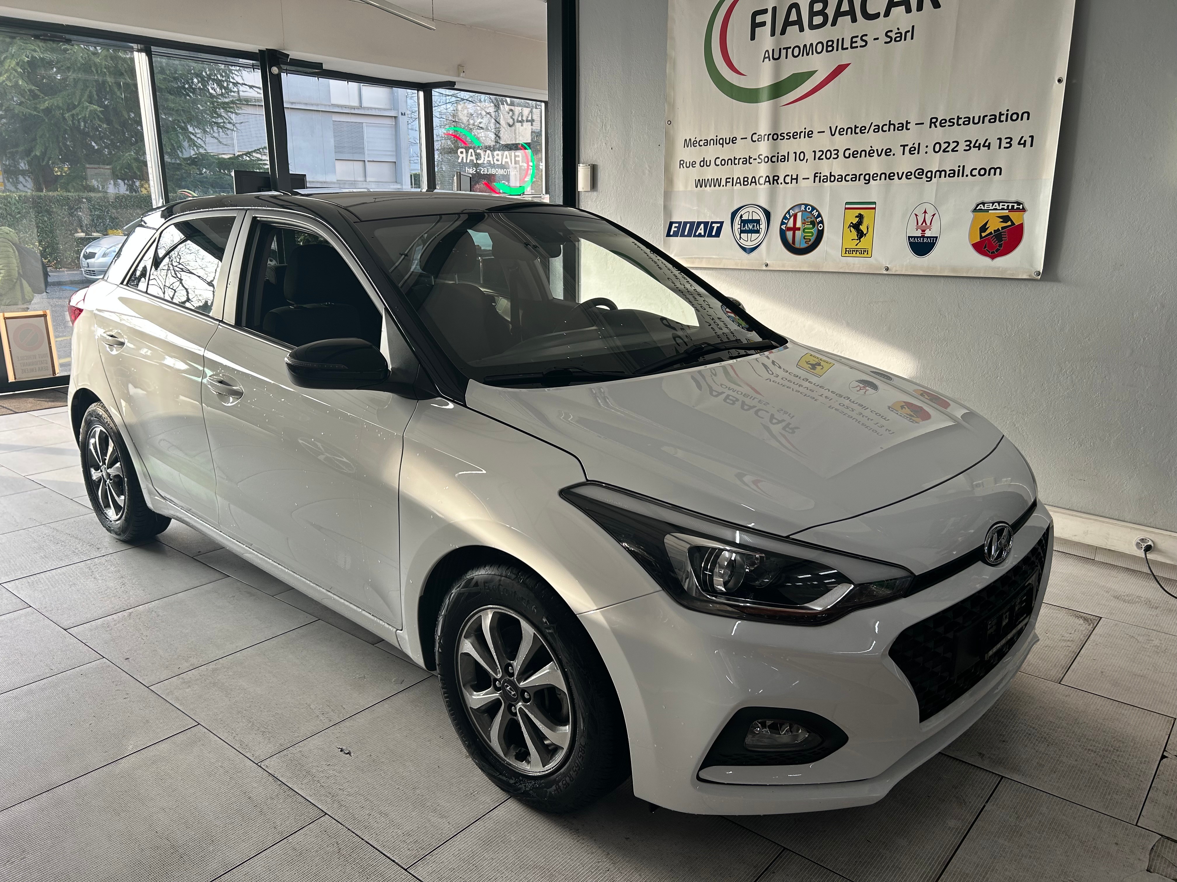 Car photo