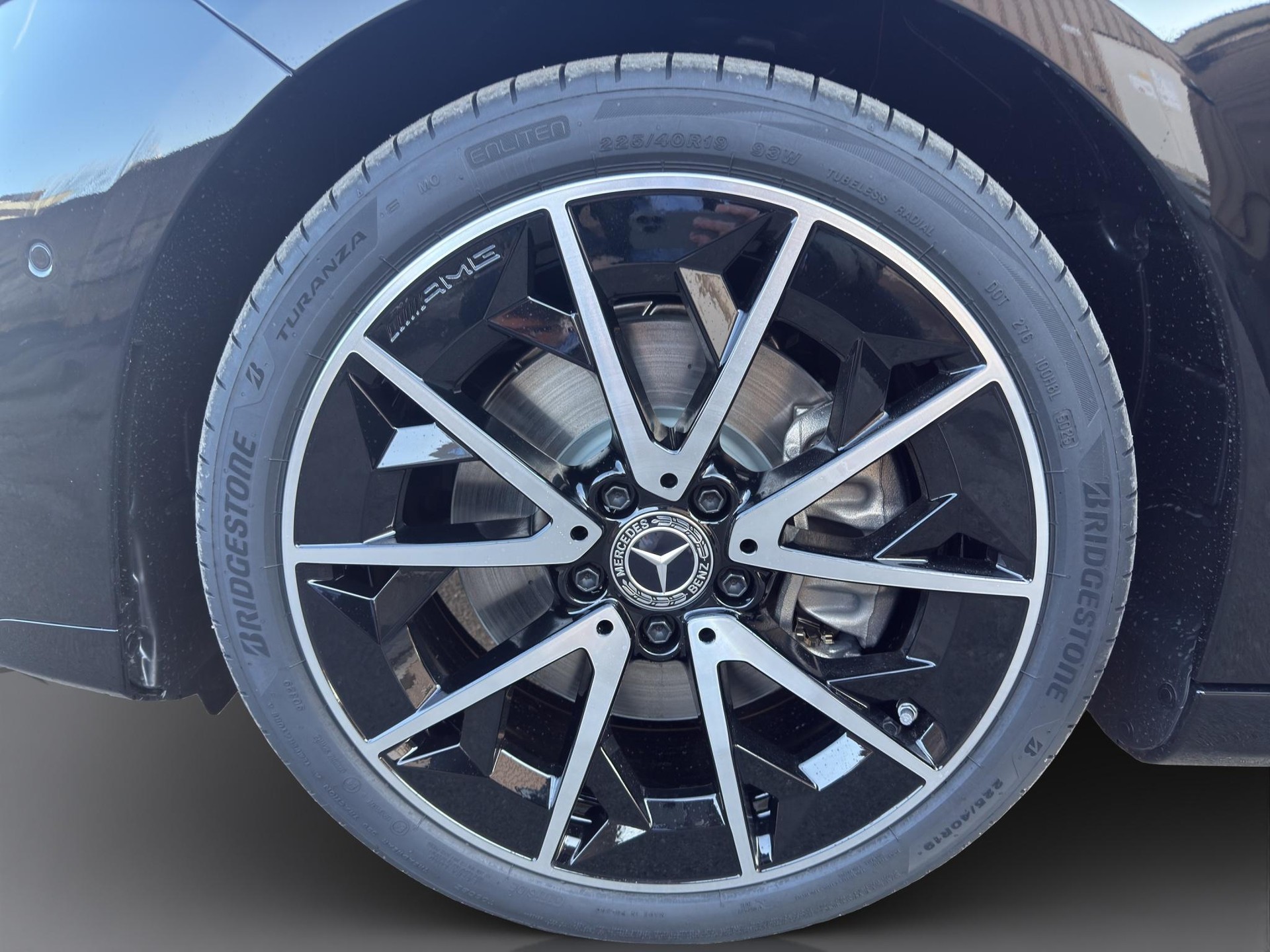 MERCEDES-BENZ CLA 250+ AMG Line-image-20