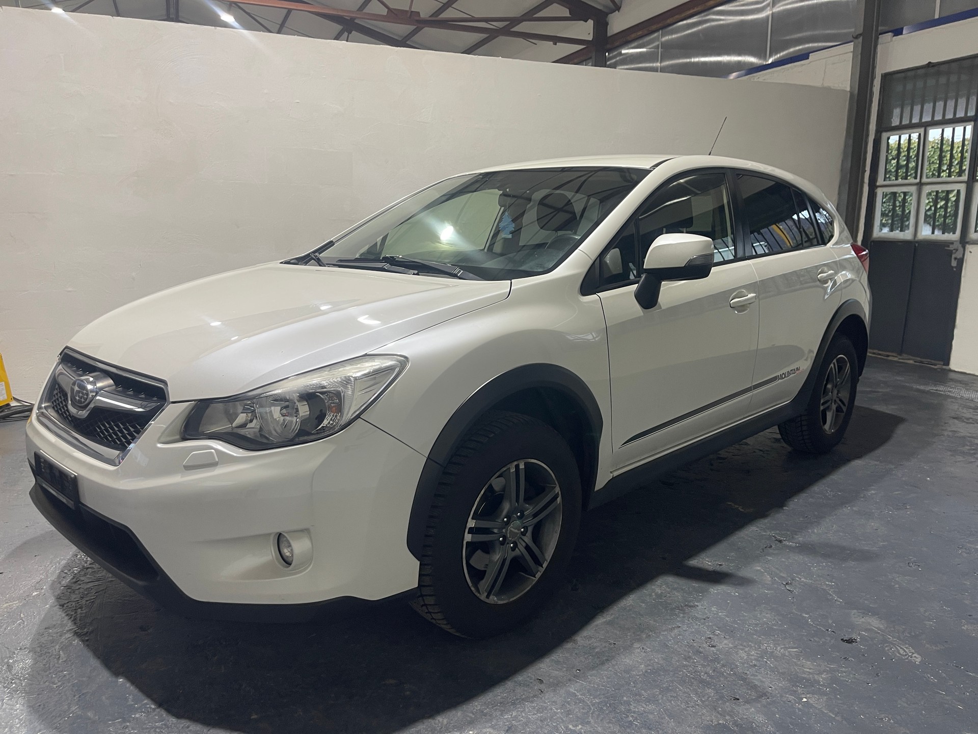 SUBARU XV 2.0 Swiss Two AWD CVT-image-4