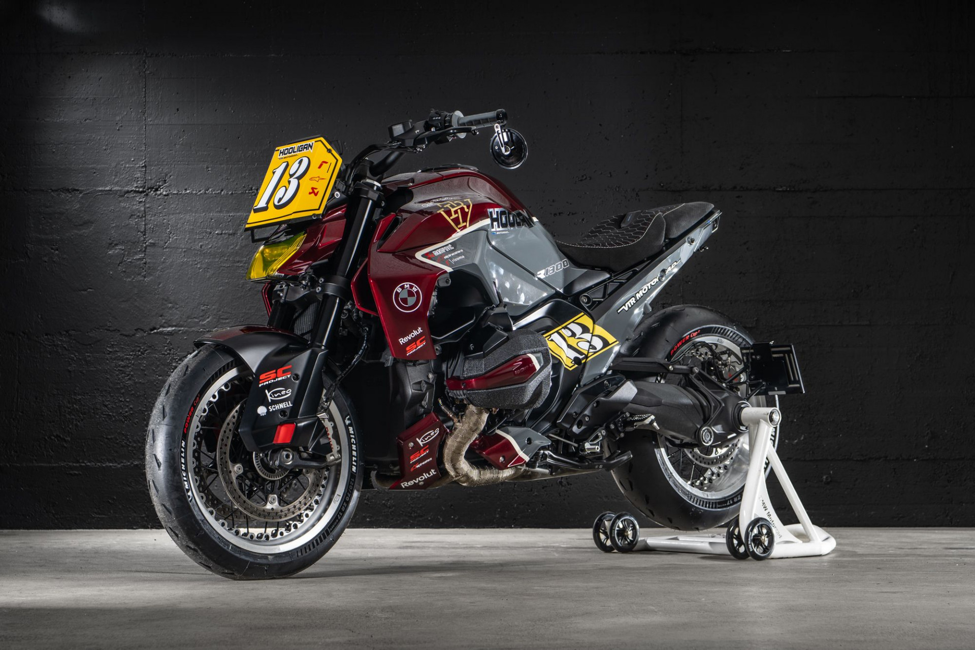 BMW R 1300 R "HOOLIGAN 13" by VTR Customs-image-5