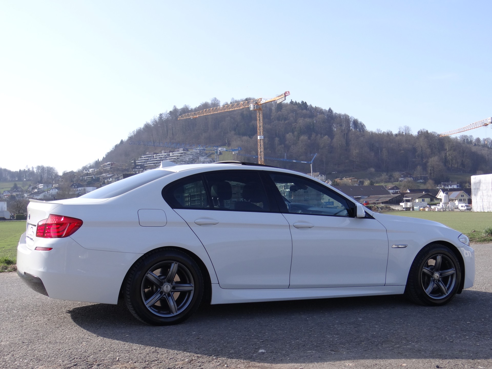 BMW 525d M Sport-image-2