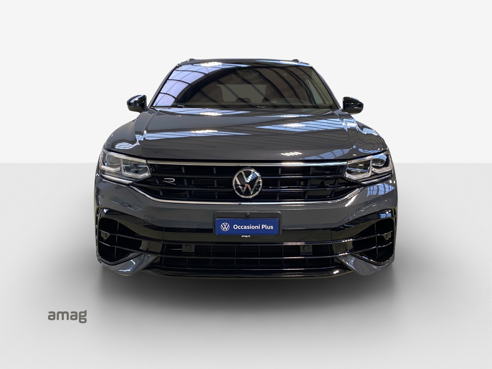 VW Tiguan 2.0TSI R 4Motion DSG-image-5