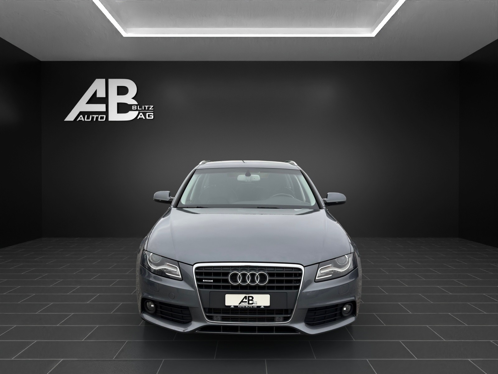 AUDI A4 Avant 2.0 TFSI quattro s-tronic-image-0