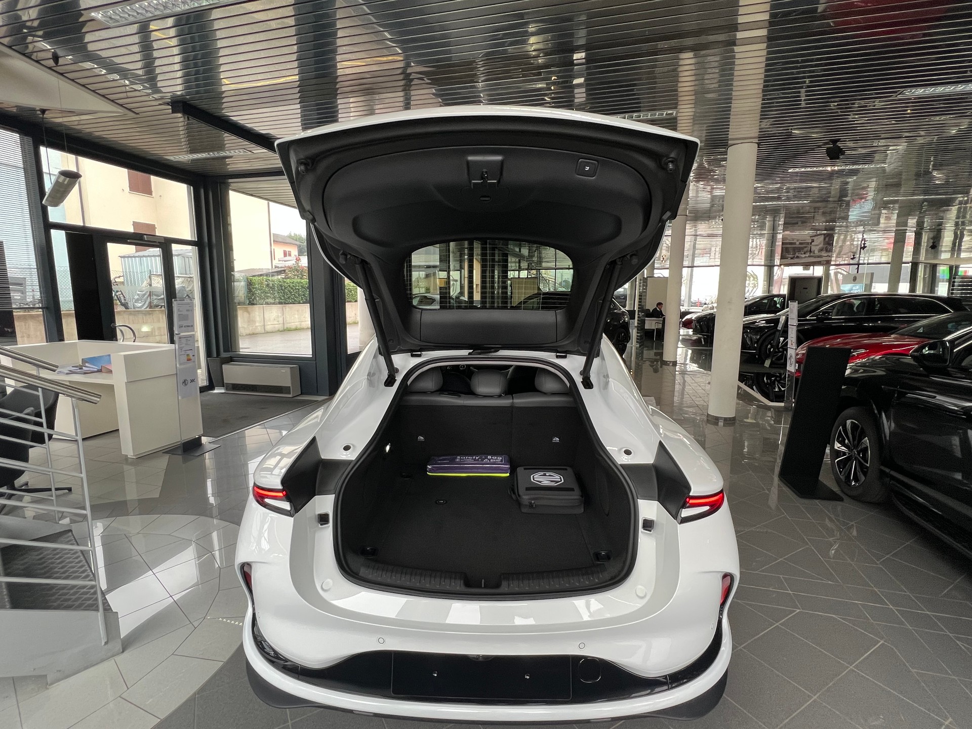 MG IM5 EV 100kWh Performance 19-image-2