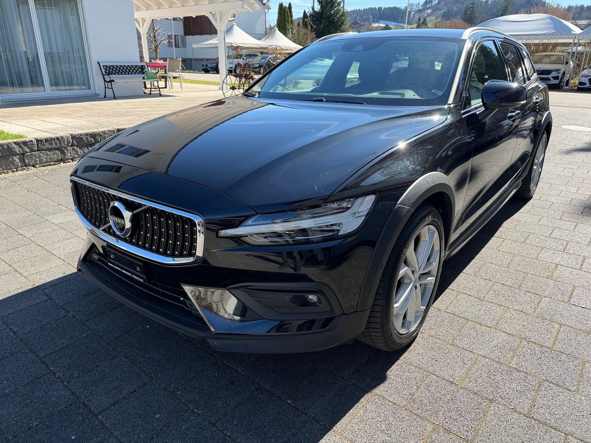 VOLVO V60 Cross Country B4 Diesel Mild Hybrid AWD Geartronic-image-0