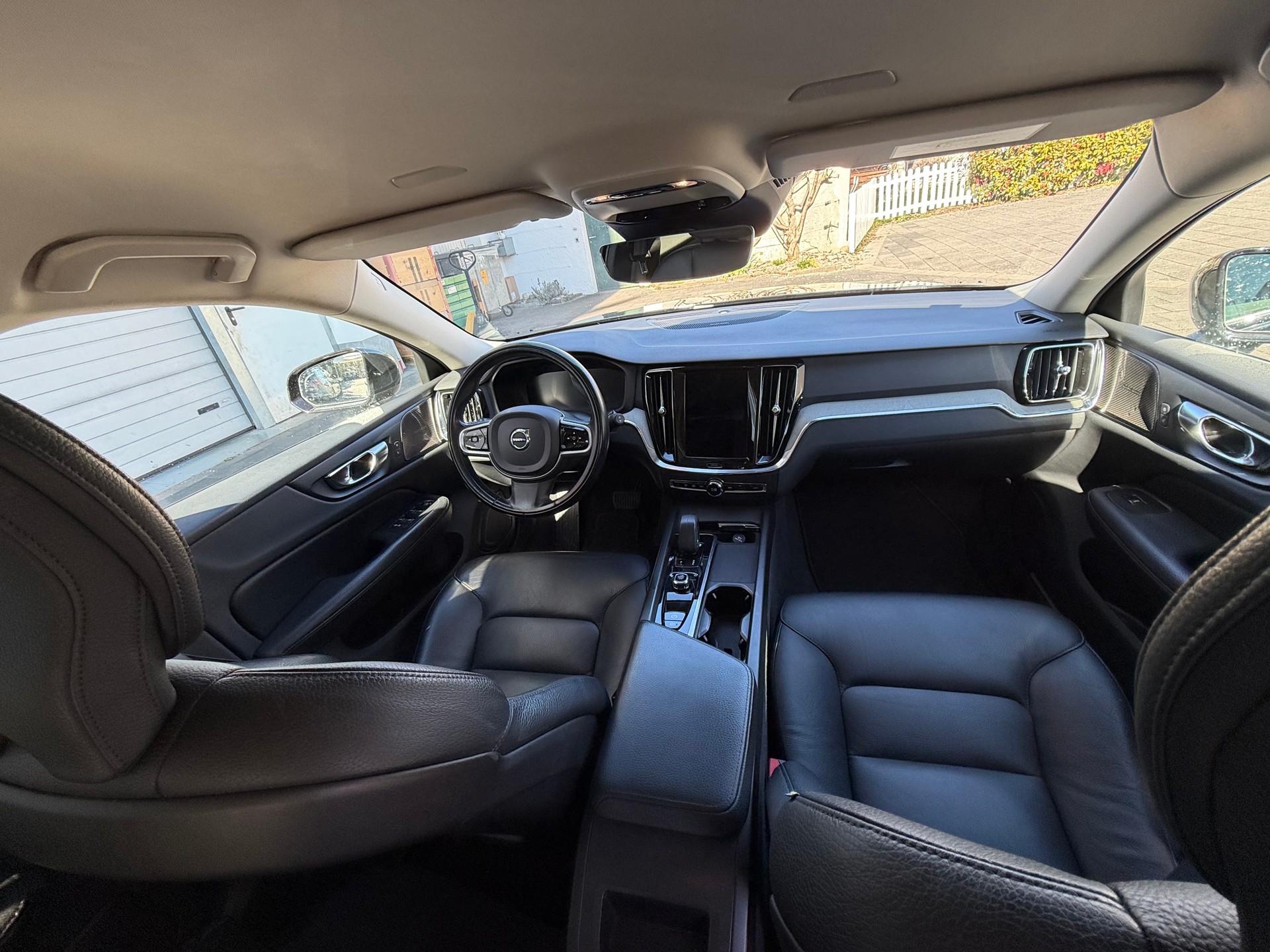 VOLVO V60 Cross Country B4 Diesel Mild Hybrid AWD Geartronic-image-8