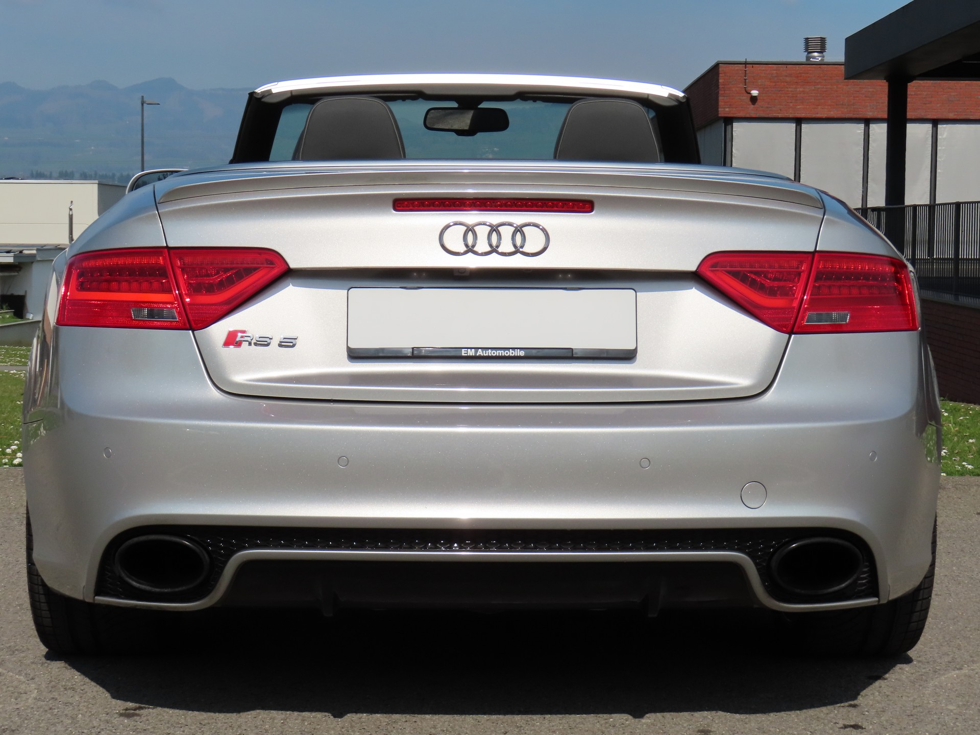 AUDI RS5 Cabrio 4.2 FSI quattro S-tronic(CH)-image-3