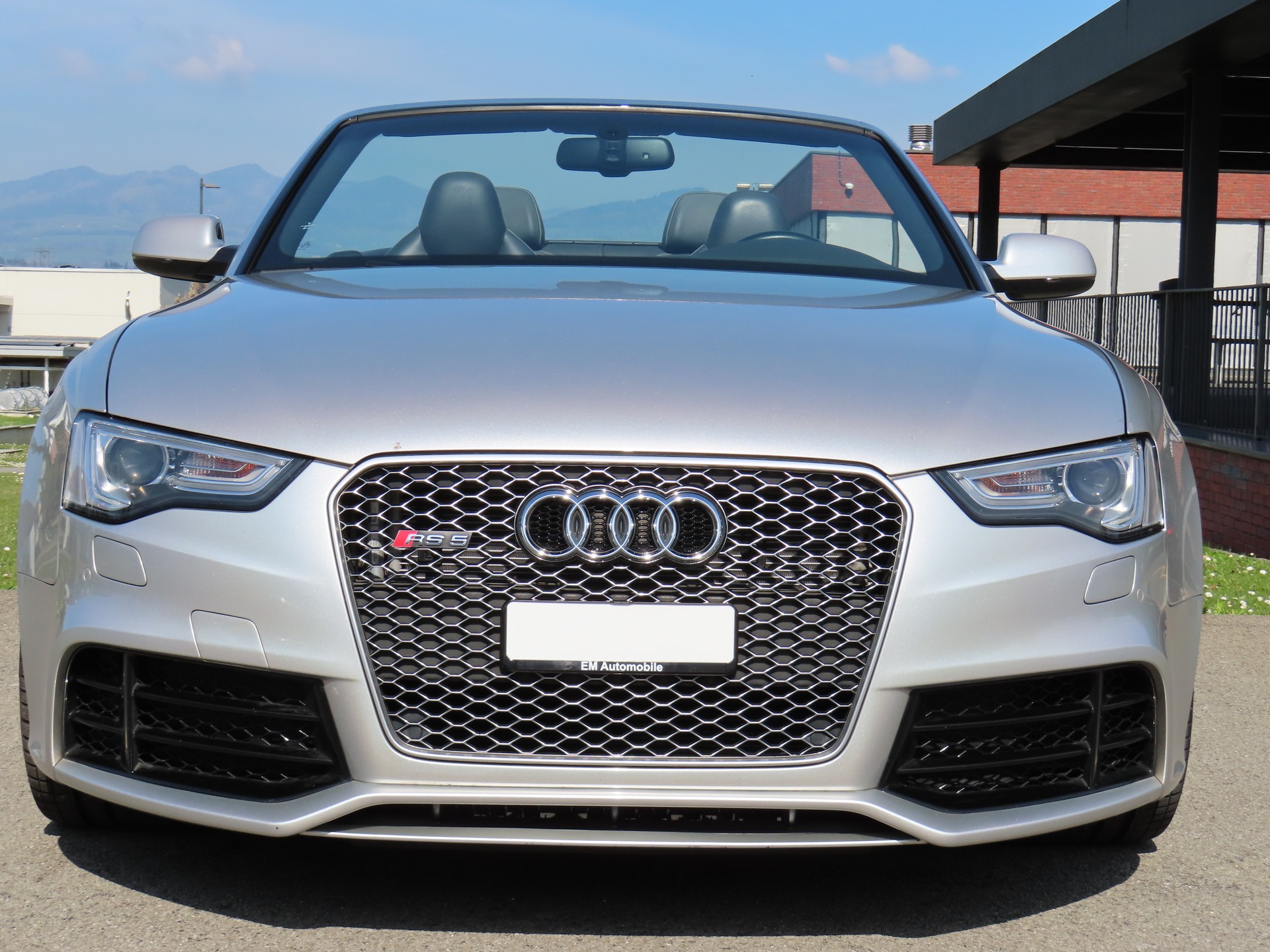 AUDI RS5 Cabrio 4.2 FSI quattro S-tronic(CH)-image-2